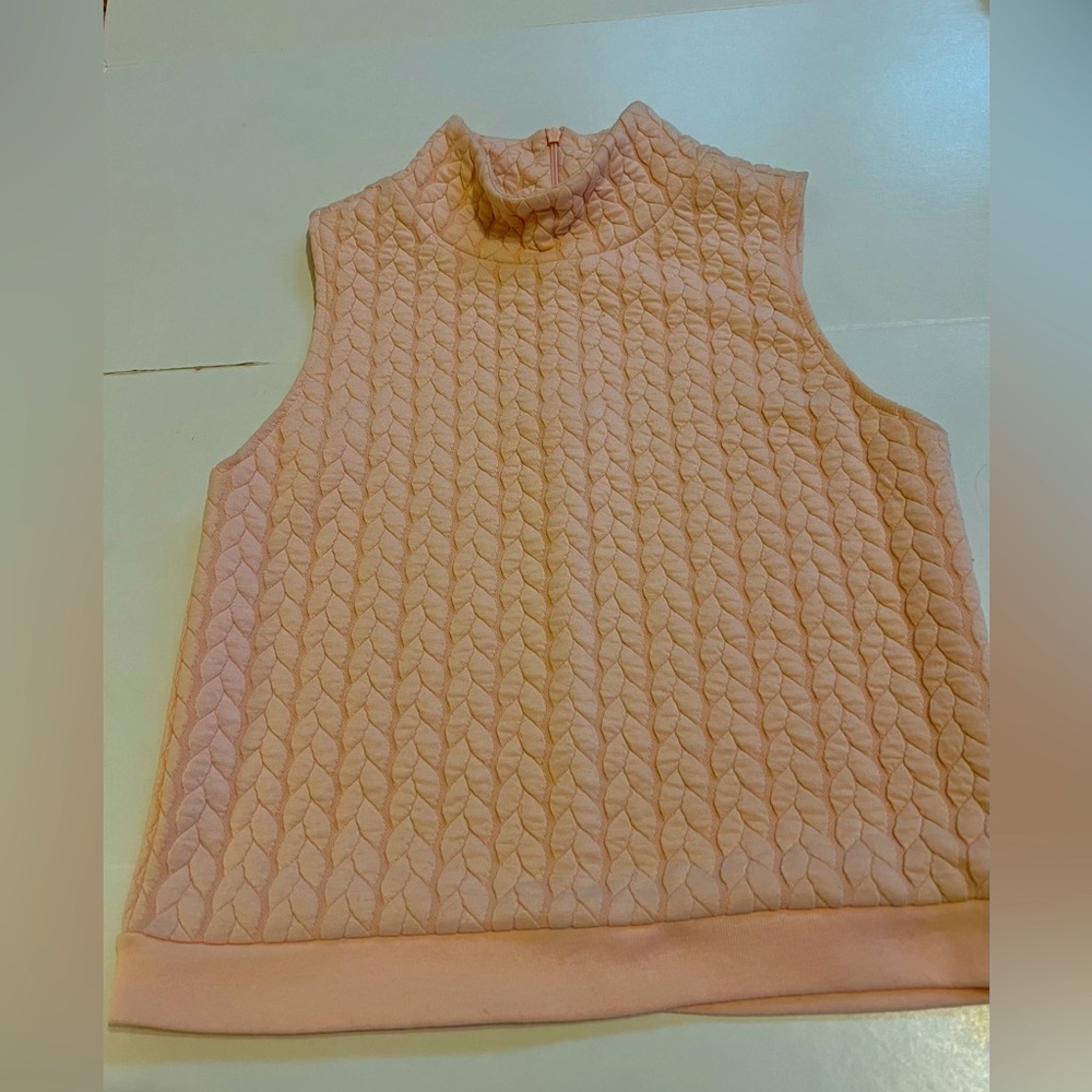 Size S Chelsea28 pastel pink quilted 20” cropped top from Nordstrom
